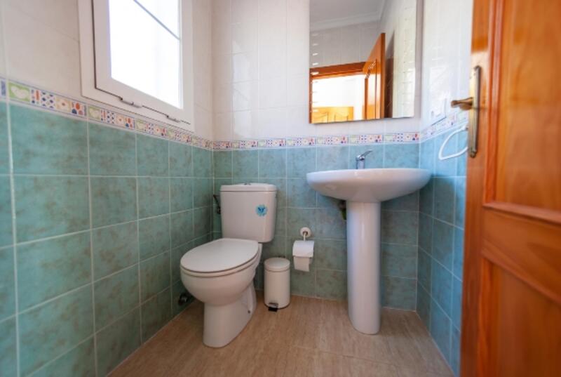 4 Cuarto Villa en venta
