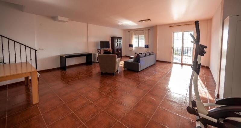4 Cuarto Villa en venta