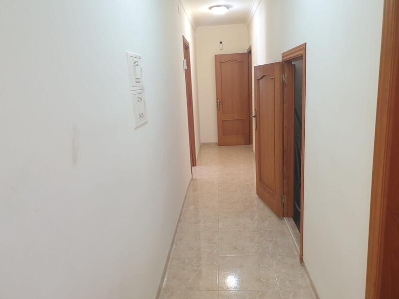 2 bedroom Apartment for Long Term Rent