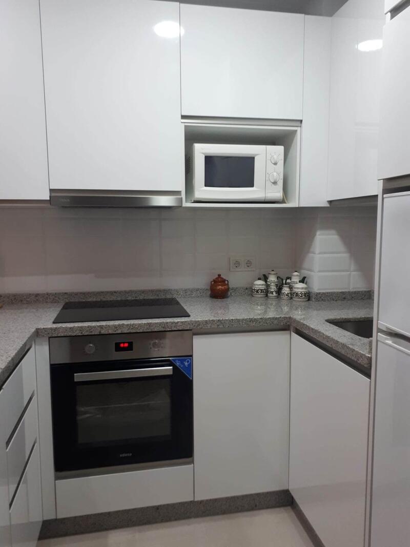 1 Schlafzimmer Appartement für Langzeitmiete