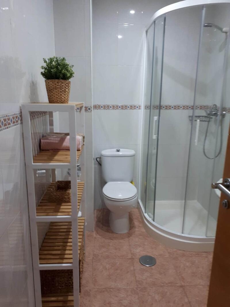 1 Schlafzimmer Appartement für Langzeitmiete