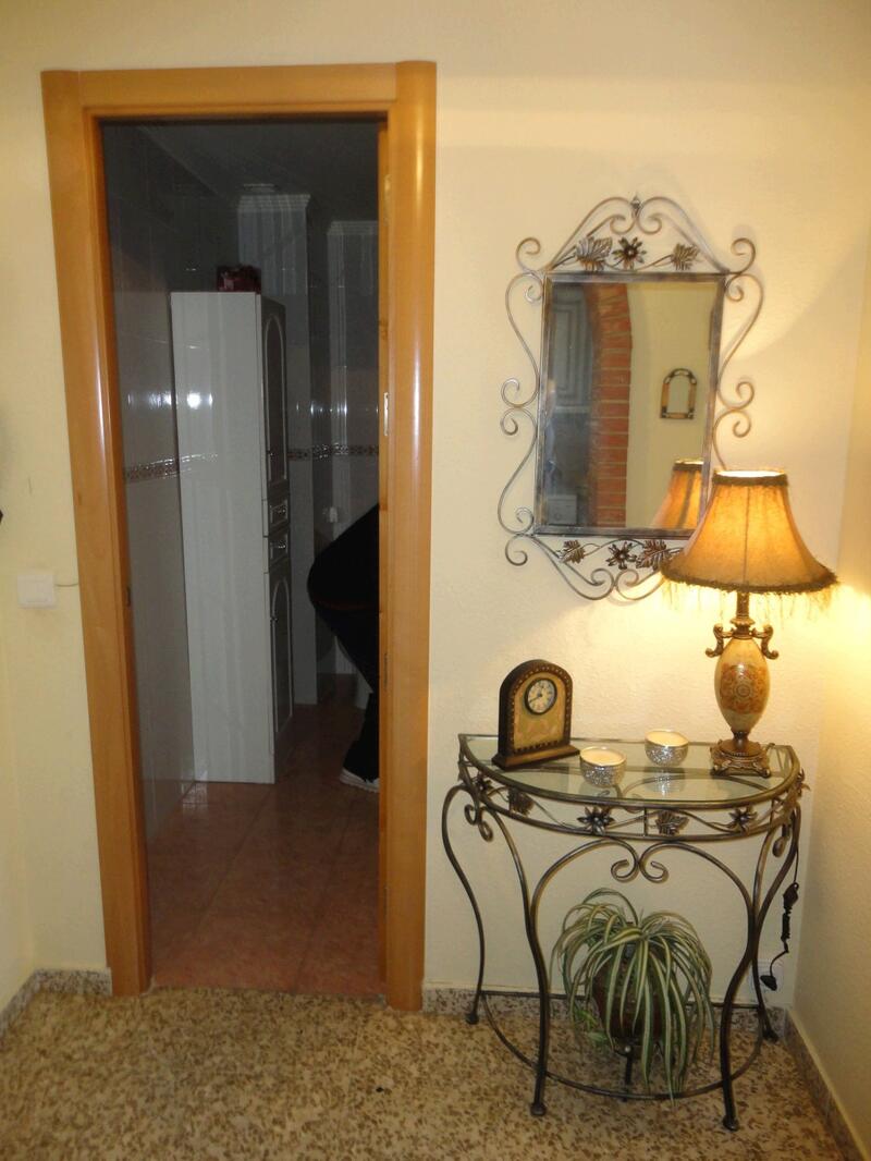 1 Schlafzimmer Appartement für Langzeitmiete