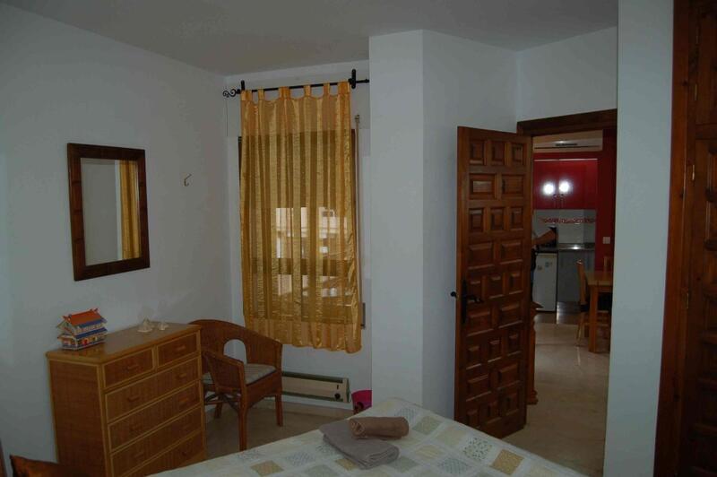 1 bedroom Apartment for Long Term Rent