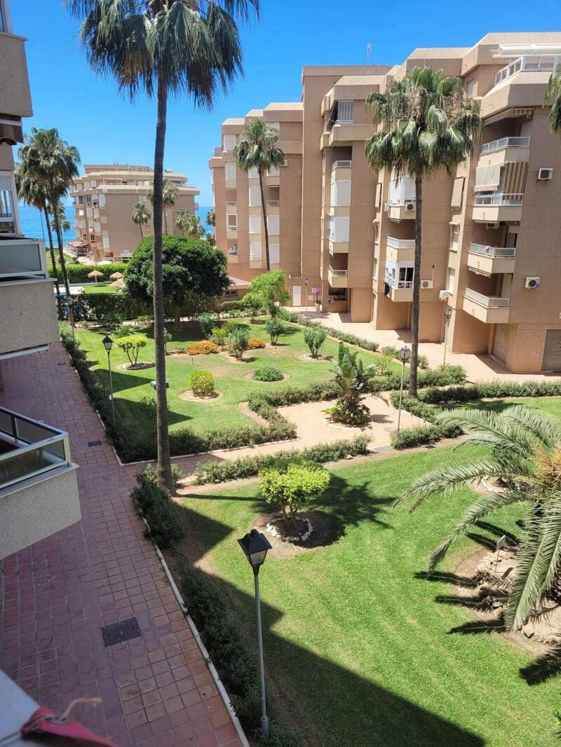 2 bedroom Apartment for Long Term Rent