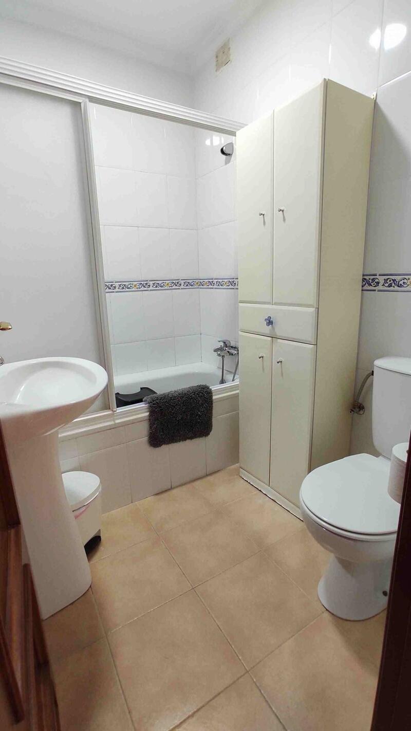 2 chambre Appartement à louer à long terme