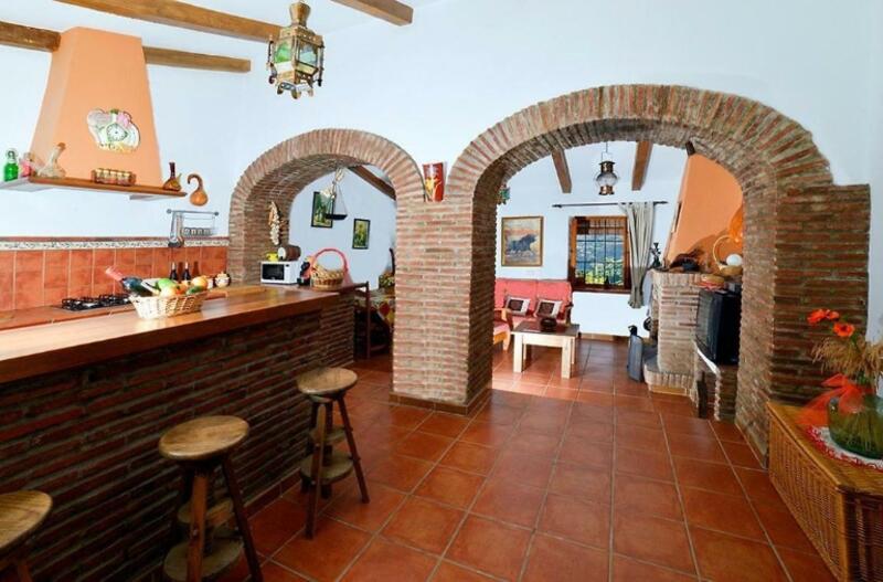 3 bedroom Country House for Long Term Rent
