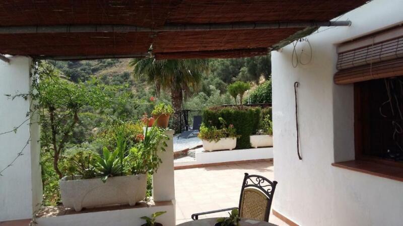 3 bedroom Country House for Long Term Rent