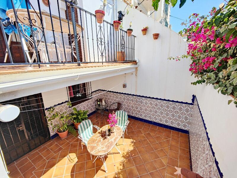 Stadthaus zu verkaufen in Nerja, Málaga