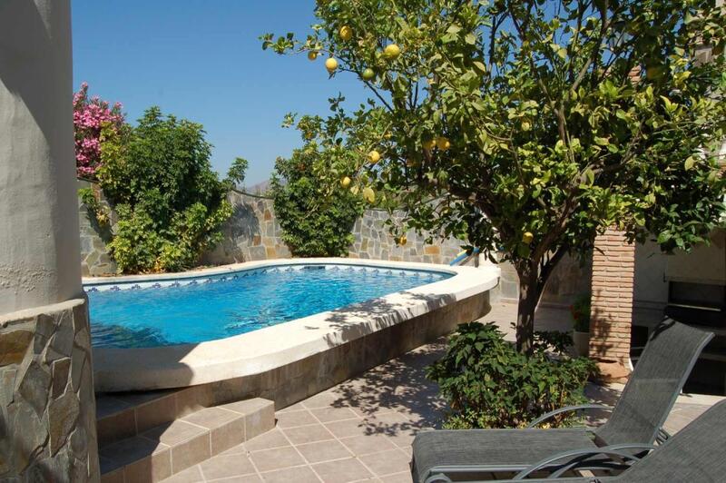 городская тюрьма продается в Nerja, Málaga