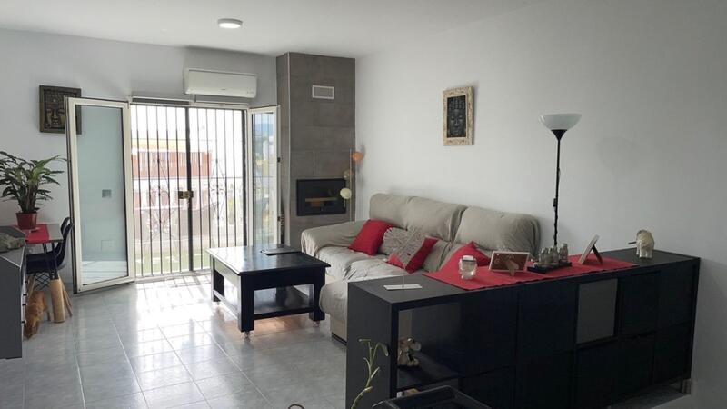 3 bedroom Townhouse for sale