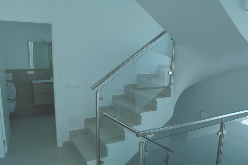 4 Schlafzimmer Landhaus zu verkaufen