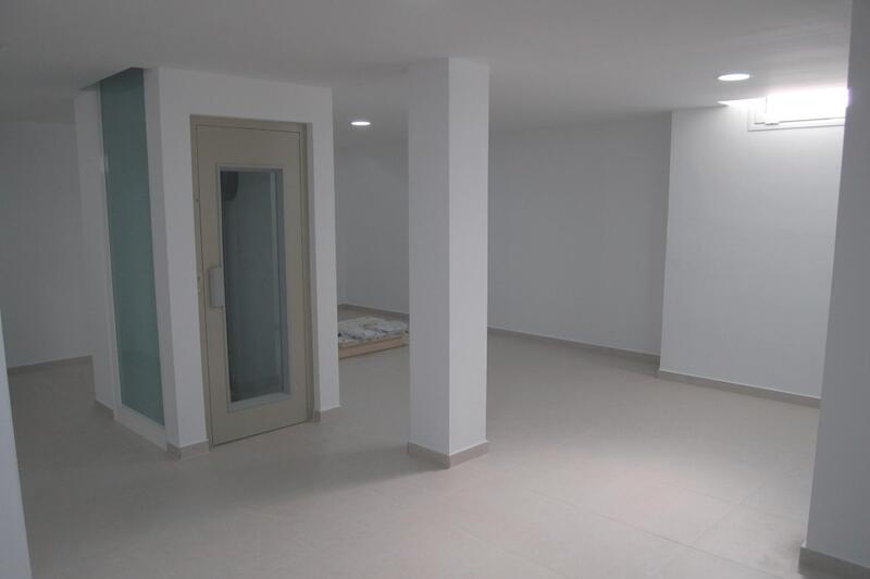 4 Schlafzimmer Landhaus zu verkaufen