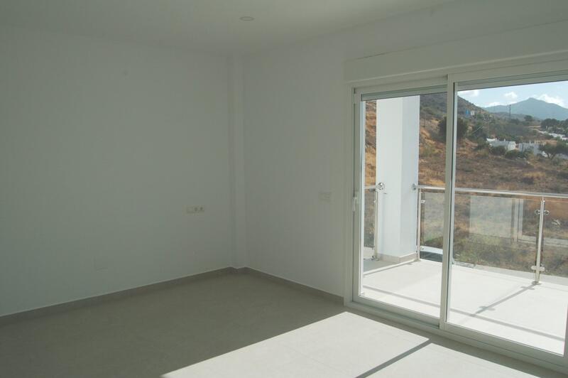 4 Schlafzimmer Landhaus zu verkaufen