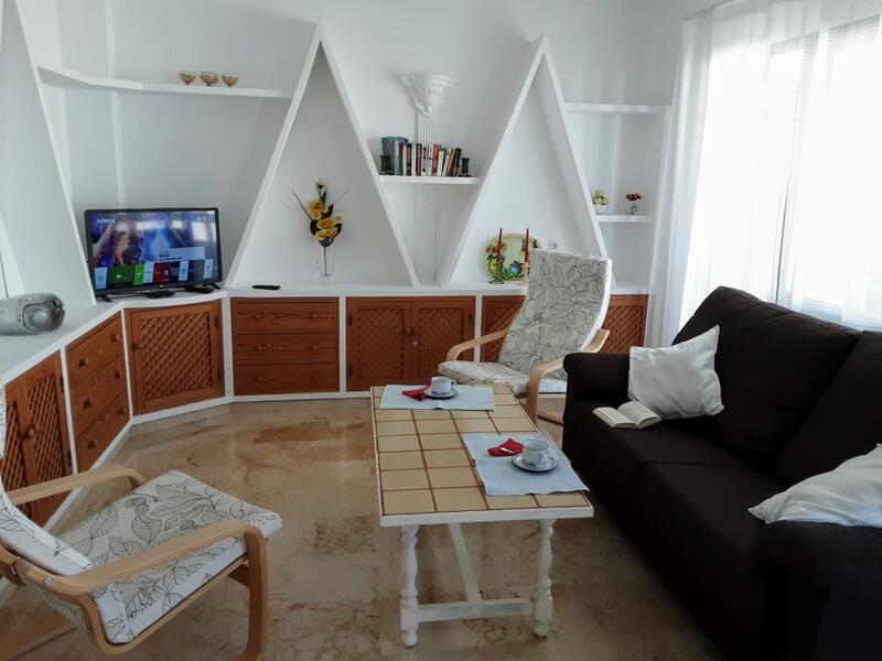 2 bedroom Apartment for Long Term Rent