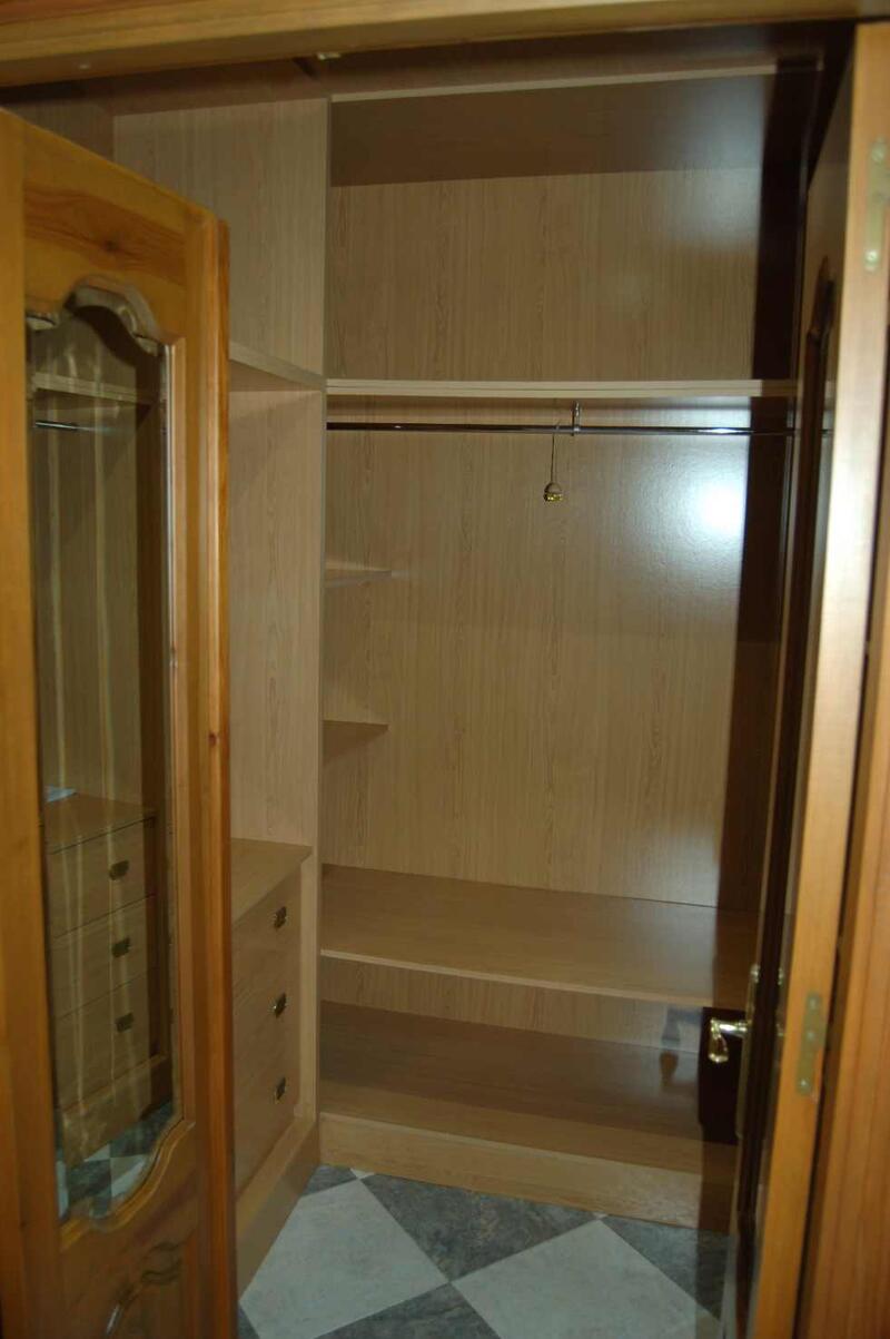 5 Schlafzimmer Stadthaus zu verkaufen