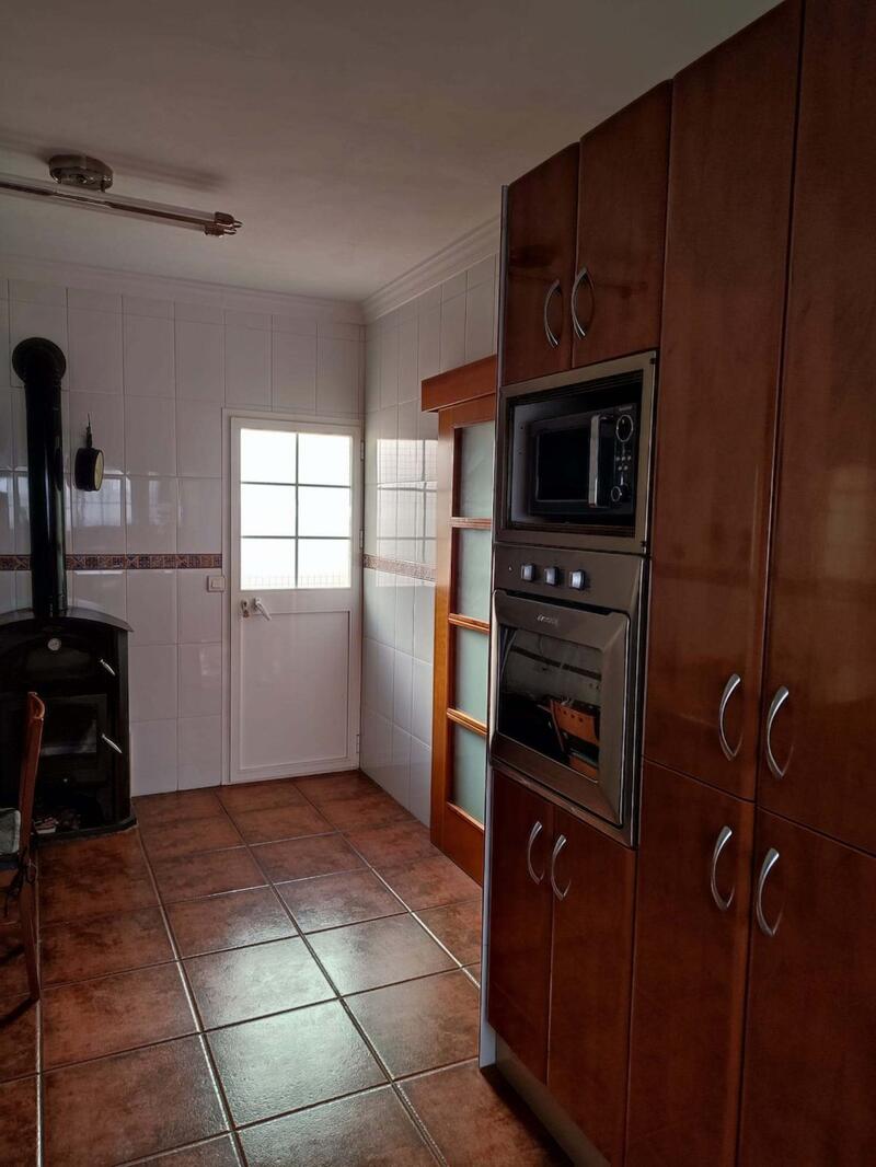 6 slaapkamer Gezinswoning Te koop