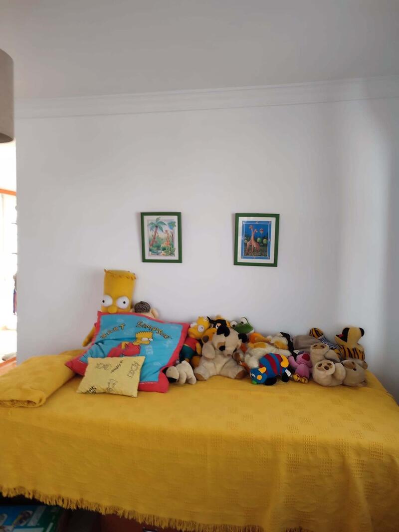 6 slaapkamer Gezinswoning Te koop