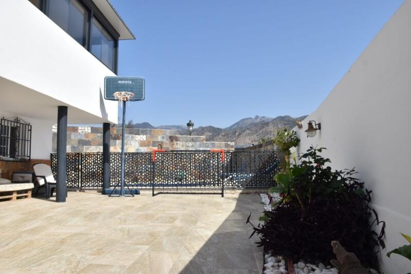 3 Cuarto Villa en venta