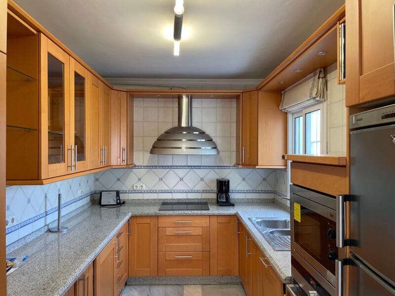 4 Cuarto Villa en venta