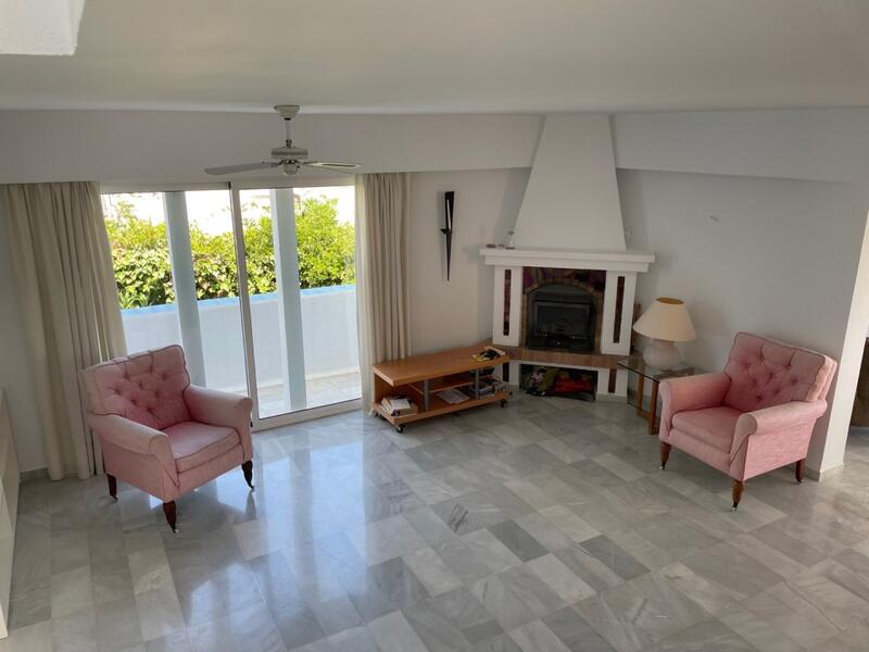 4 Cuarto Villa en venta