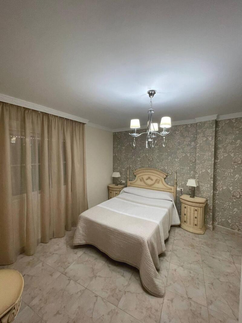 3 Cuarto Apartamento para alquiler a largo plazo