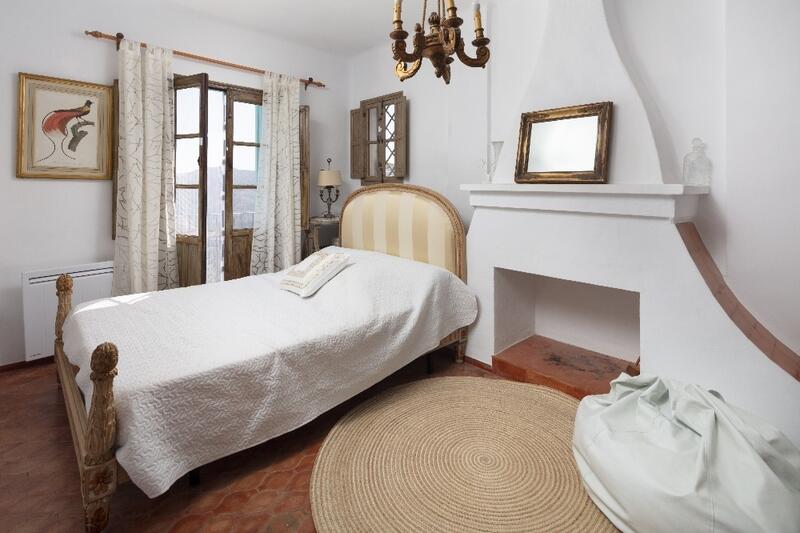 6 bedroom Villa for sale