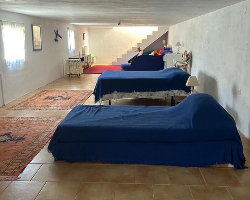 3 bedroom Country House for sale