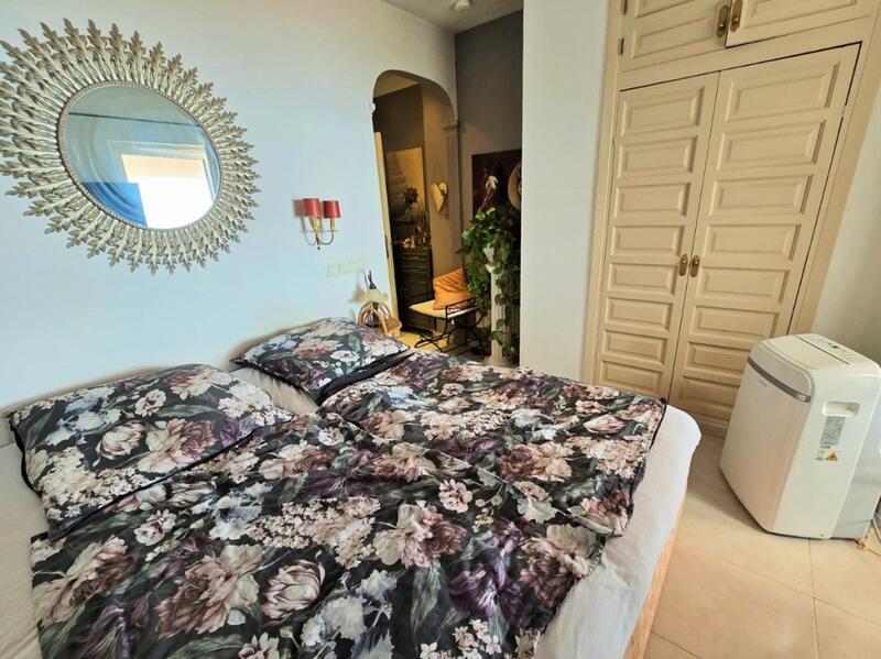 2 slaapkamer Appartement Te koop