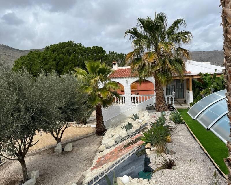Villa zu verkaufen in Orxeta, Alicante