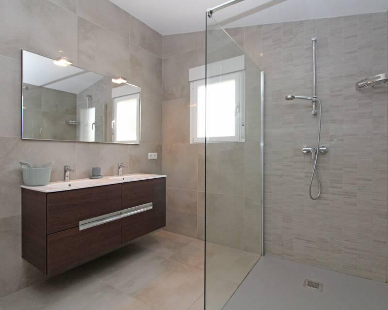 4 Cuarto Villa en venta