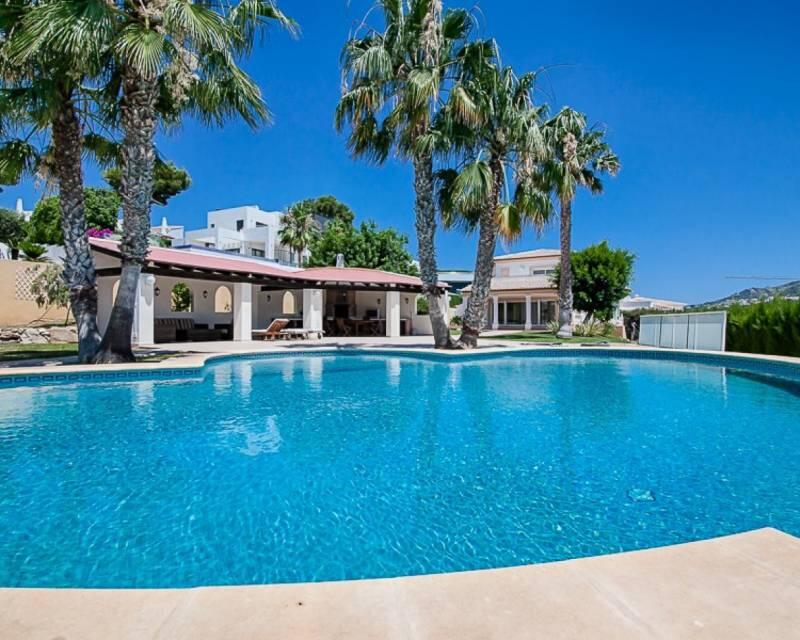 Villa for sale in Moraira, Alicante