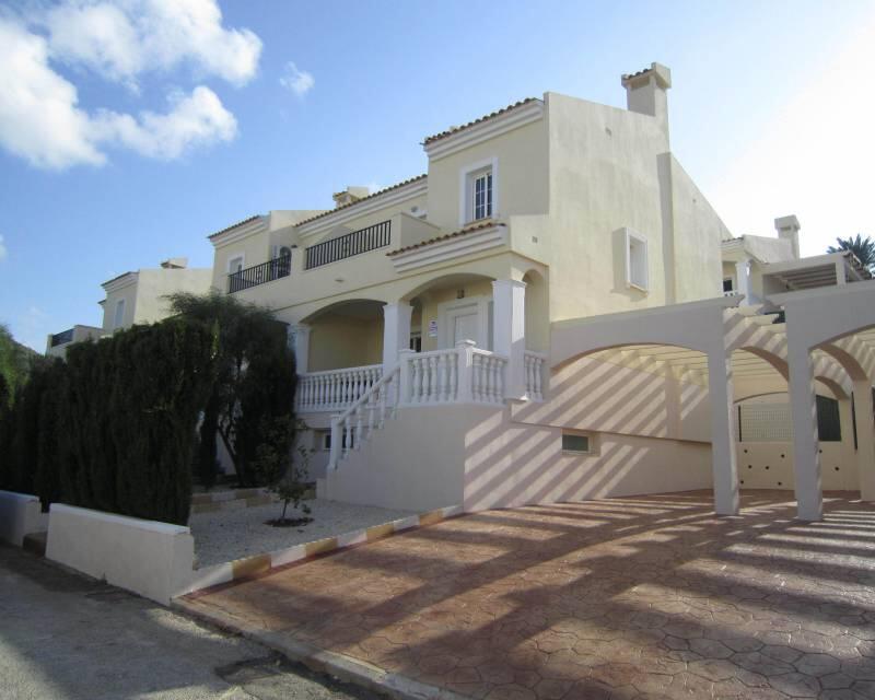 Villa til salgs i Calpe, Alicante