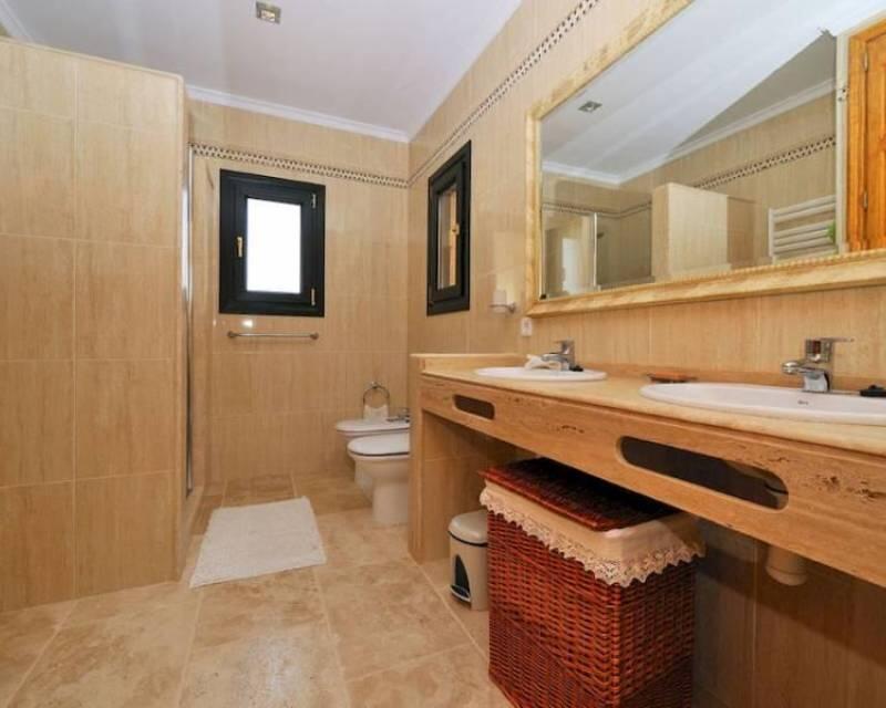 5 soverom Villa til salgs