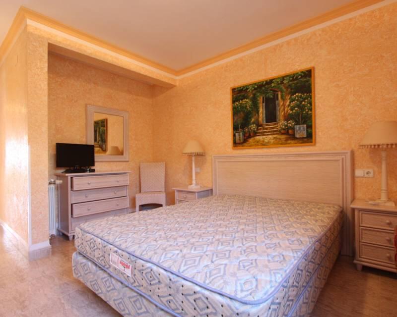 4 Cuarto Villa en venta