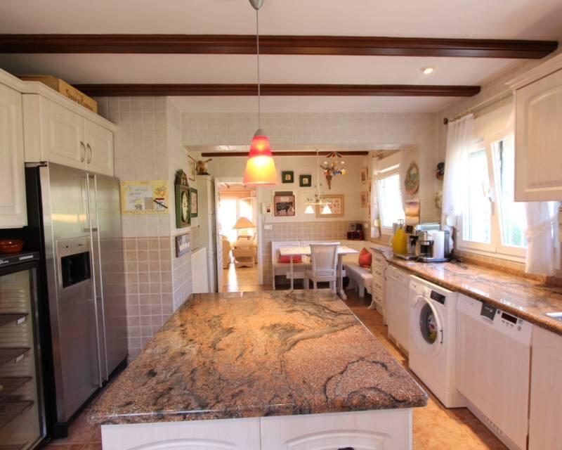 4 Cuarto Villa en venta