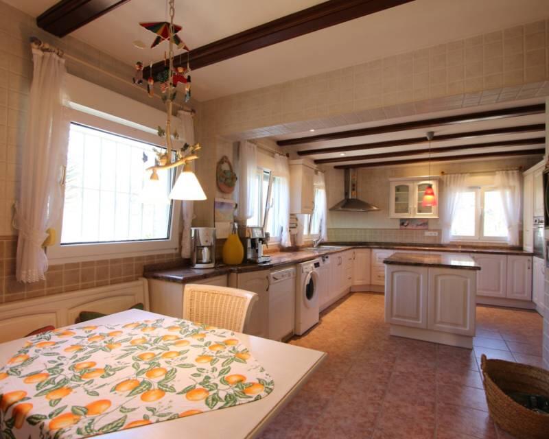 4 Cuarto Villa en venta