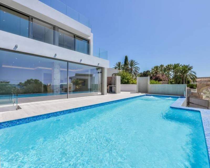 Villa til salgs i Calpe, Alicante