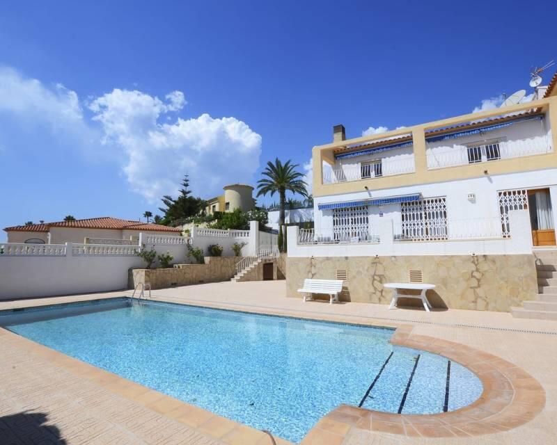 Villa til salgs i Calpe, Alicante
