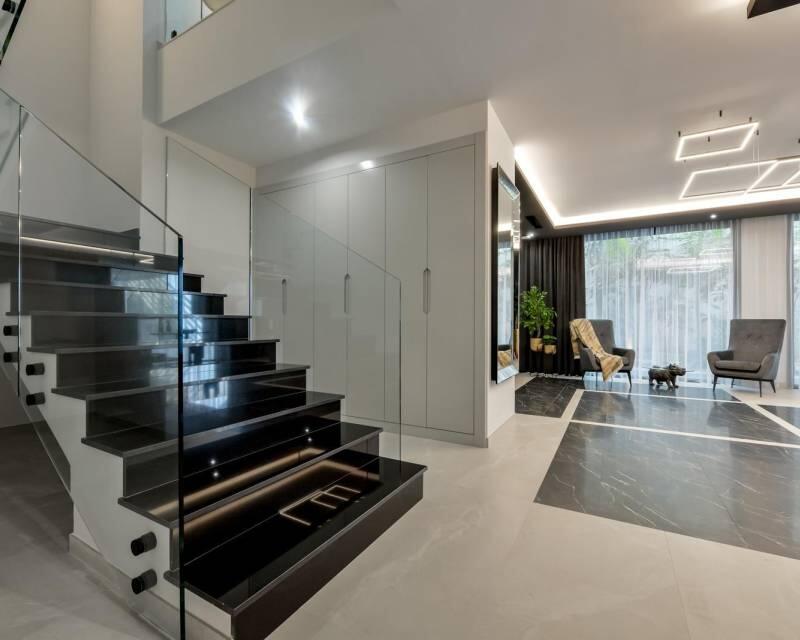 8 Cuarto Villa en venta