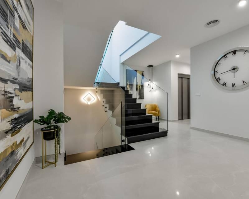 8 Cuarto Villa en venta