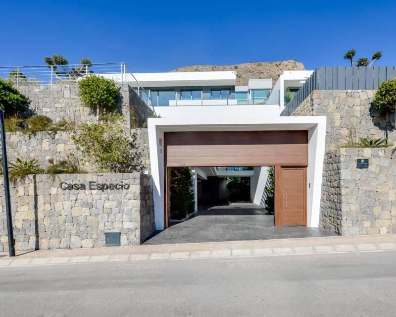 8 Cuarto Villa en venta