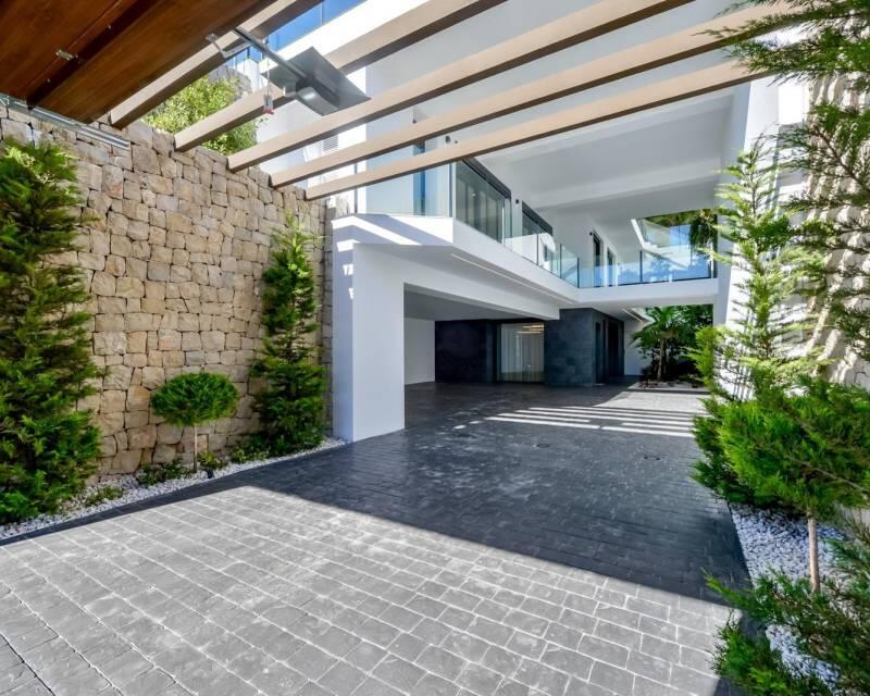 8 Cuarto Villa en venta