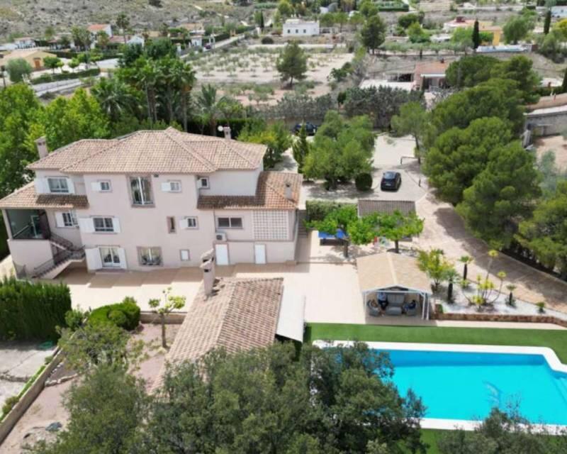 Villa til salgs i Monóvar, Alicante