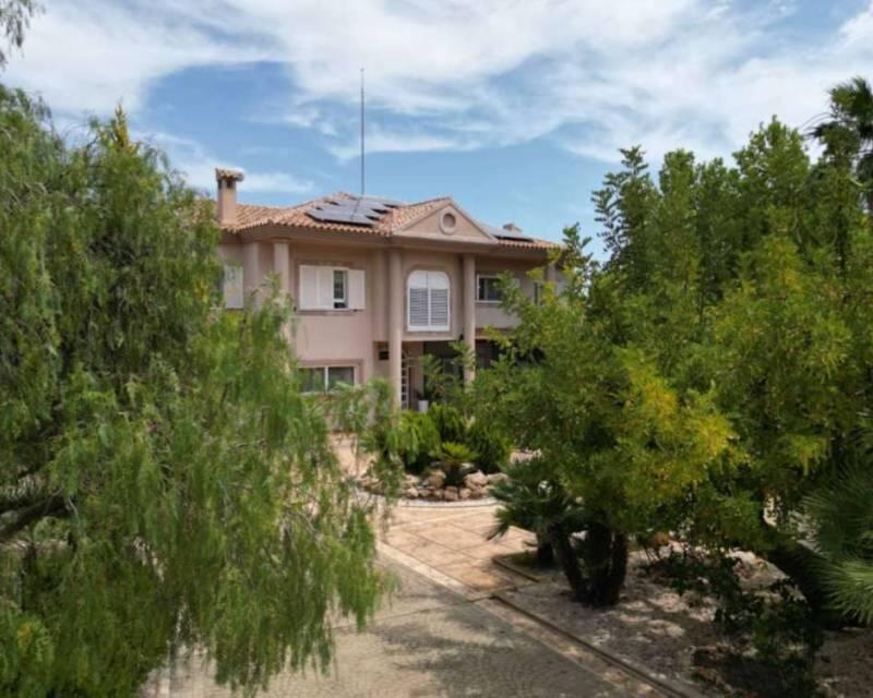5 soverom Villa til salgs