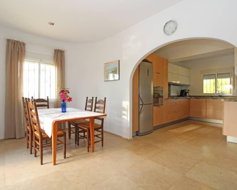 4 Cuarto Villa en venta