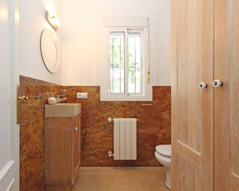 4 Cuarto Villa en venta