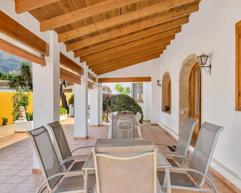 7 bedroom Villa for sale