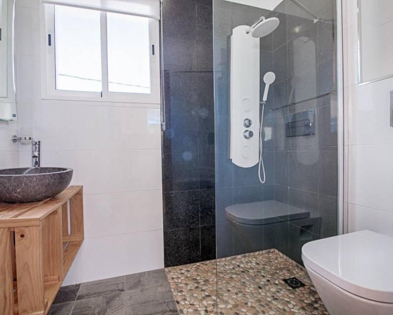 6 Cuarto Villa en venta