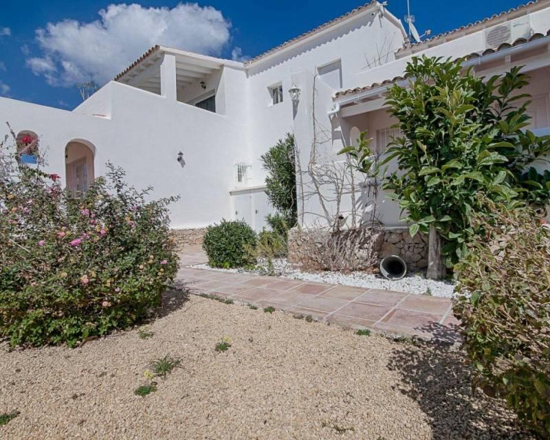 6 Cuarto Villa en venta