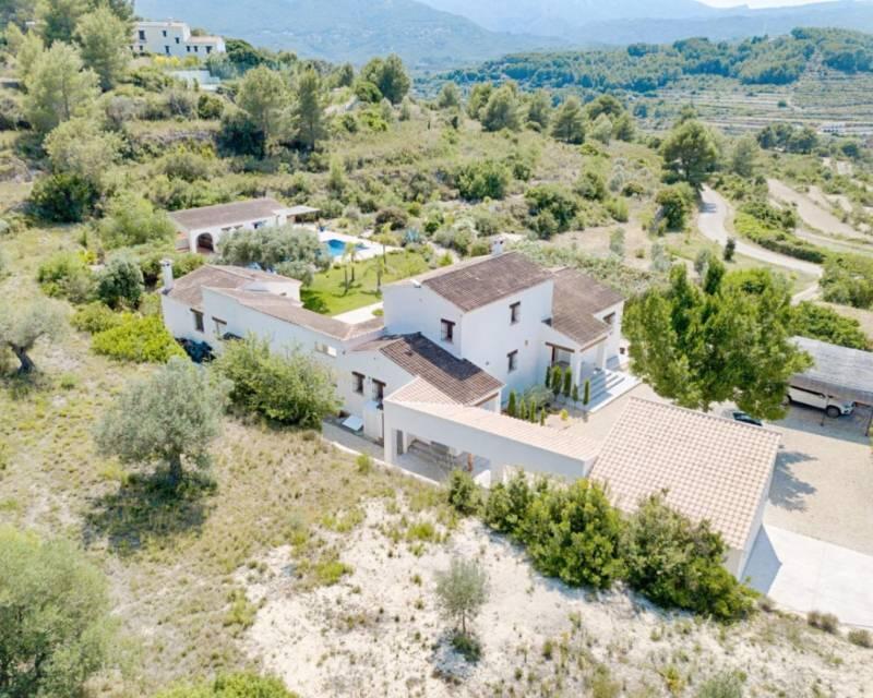 4 bedroom Country House for sale